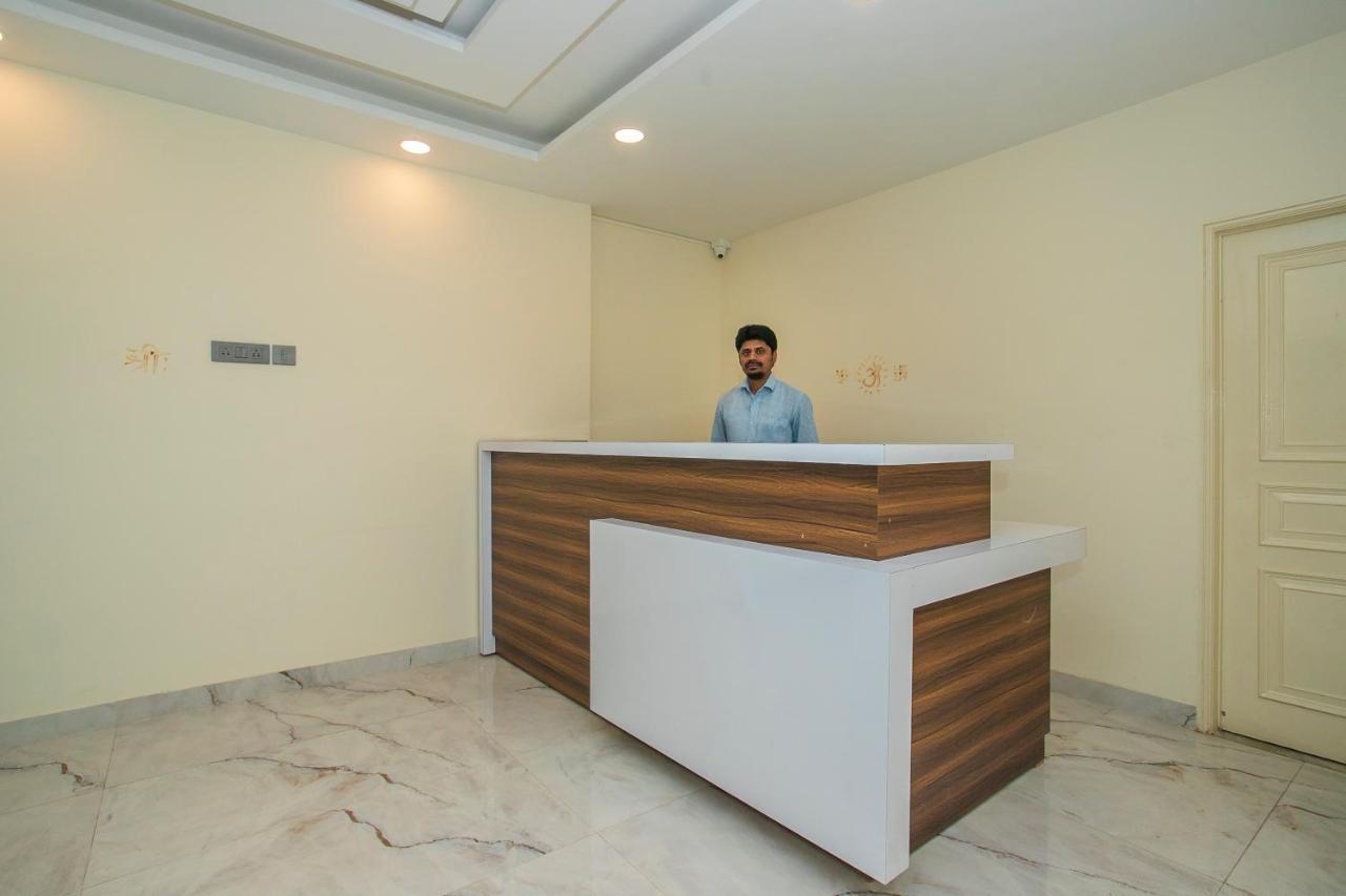 Collection O Premium Eden Au Lac Near Sri Someshwara Swami Temple Bangalore Exterior photo